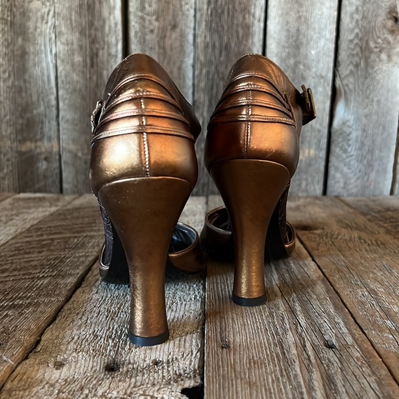 BCBGirls Marina bronze/chocolate Mary Jean shoes size 8M - Picture 4 of 11